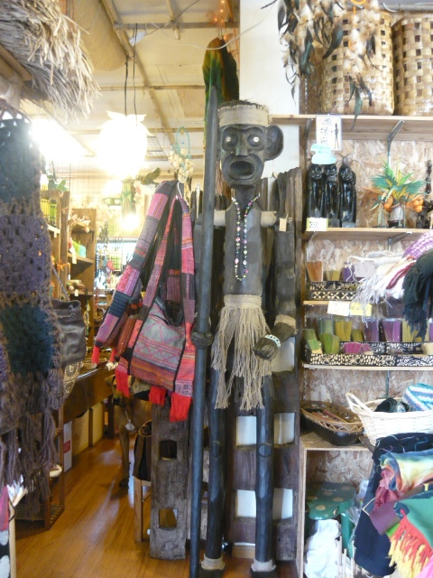 原人 気彫りオブジェ