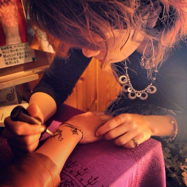 アチアチメヘンディ アチアチメヘンディ