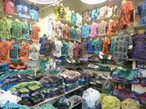 ｓｕｒｅ　Ｔシャツ