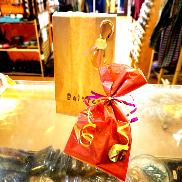 ラッピング ラッピング