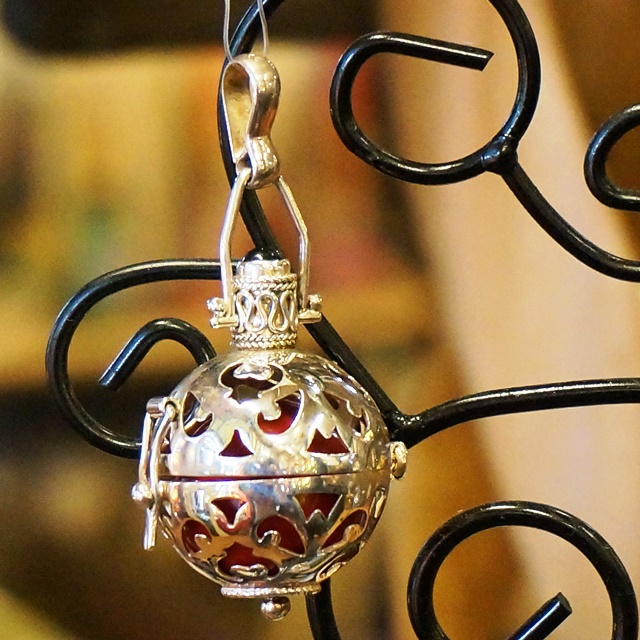 ガムランボール ガムランボール