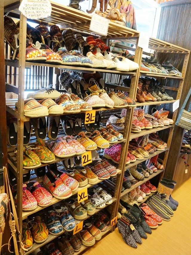 サボサンダル/少数民族 サボサンダル/少数民族