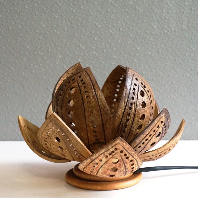 ココナッツ　ランプ