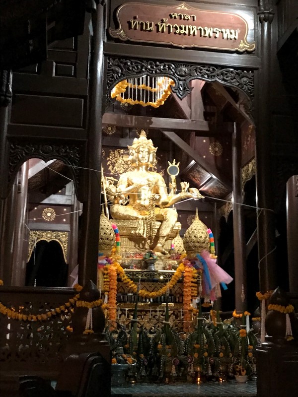 トゥリムルティ チェンマイ・ナイトマーケット トゥリムルティ チェンマイ・ナイトマーケット