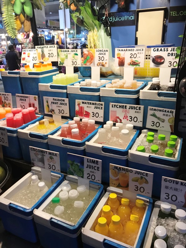 チャトチャックウィークエンドマーケット フレッシュジュース チャトチャックウィークエンドマーケット