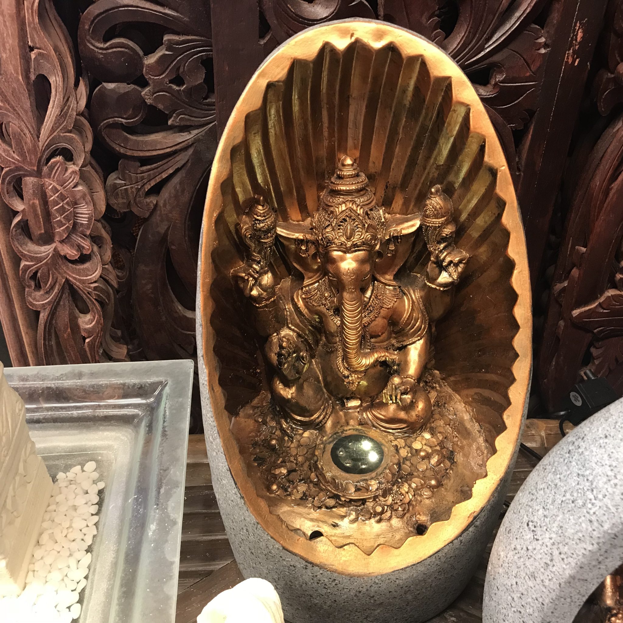 ウォーターファウンテン／ガネーシャ