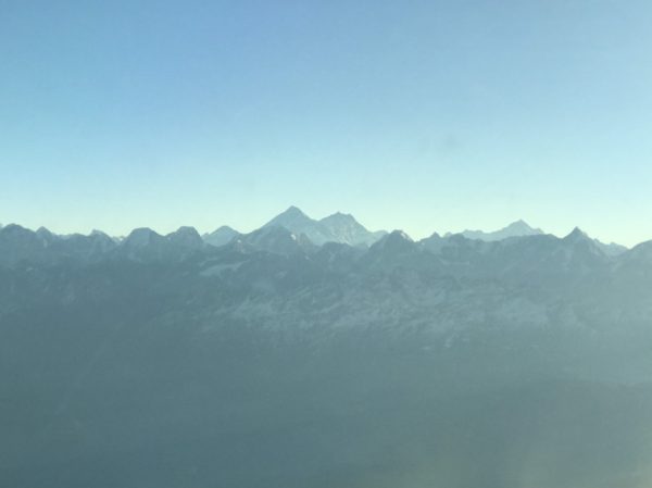 エベレスト遊覧歩行／ヒマラヤ山脈