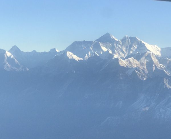 エベレスト遊覧歩行／ヒマラヤ山脈