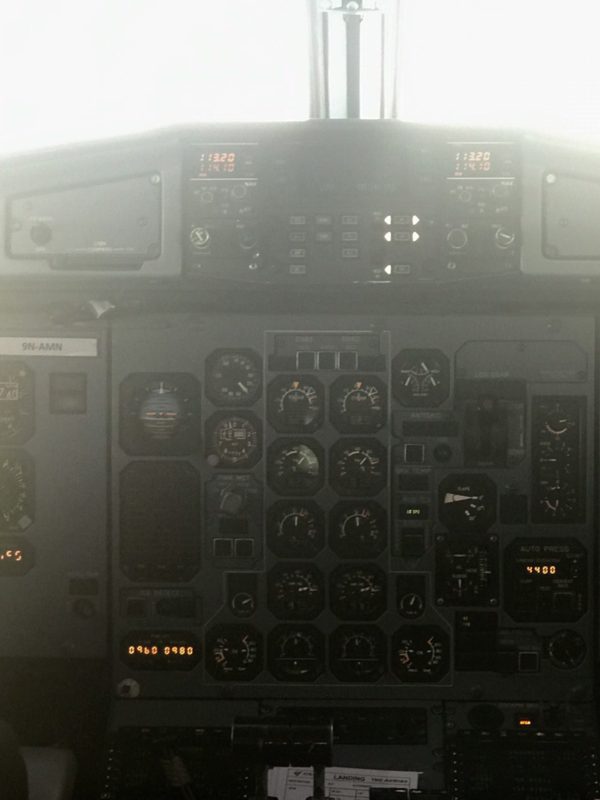 エベレスト遊覧歩行／ヒマラヤ山脈