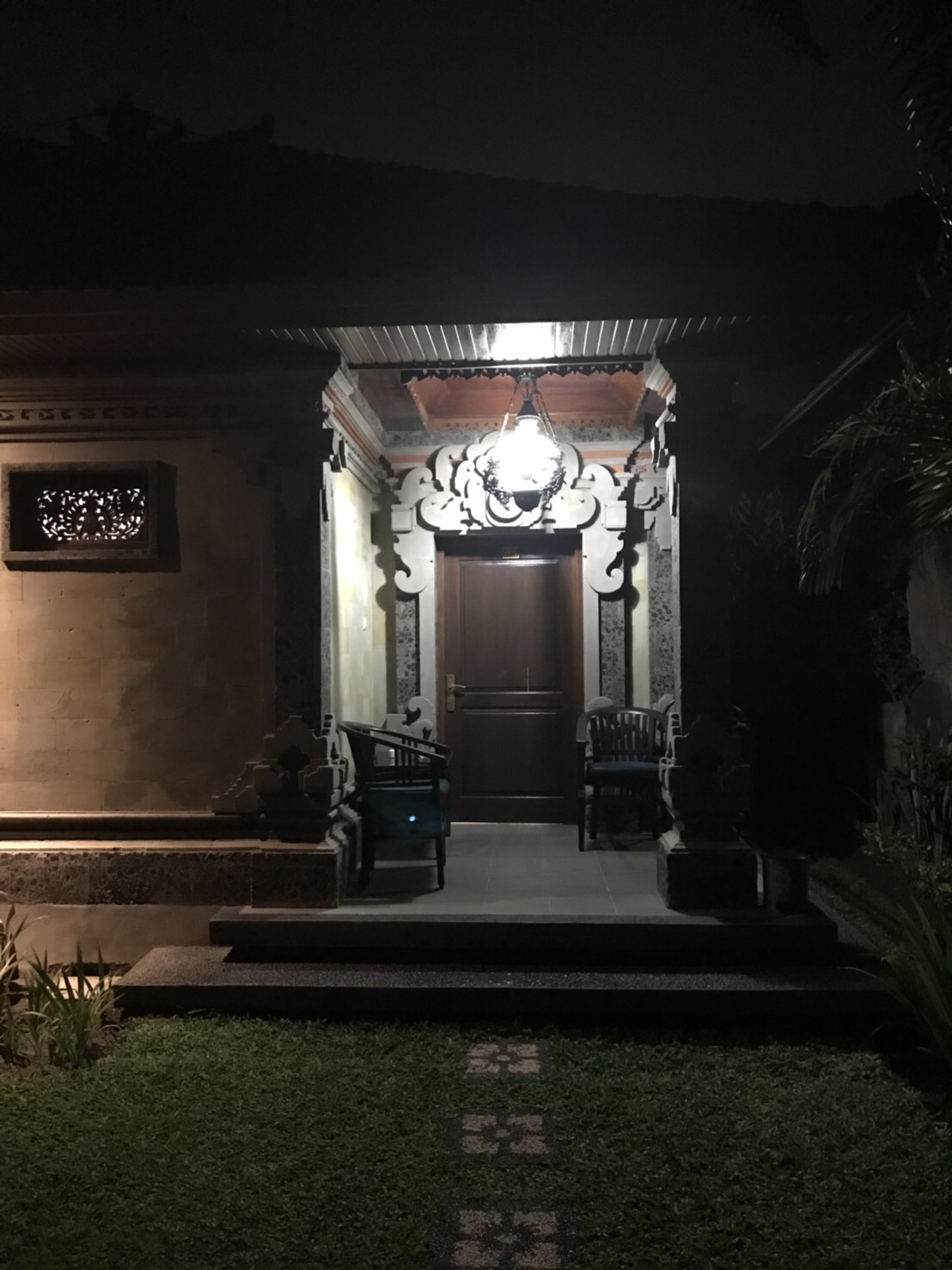 セガラアグンホテル