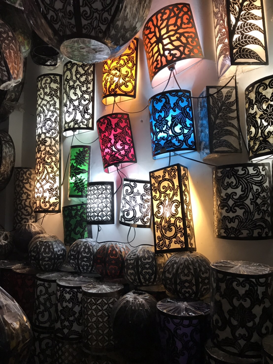 バリ島ライト／アジアンランプ