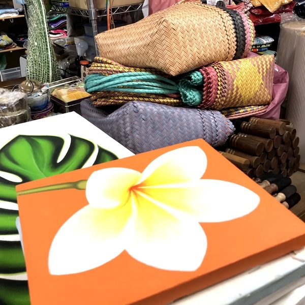 コンテナ到着／バリ島仕入れ