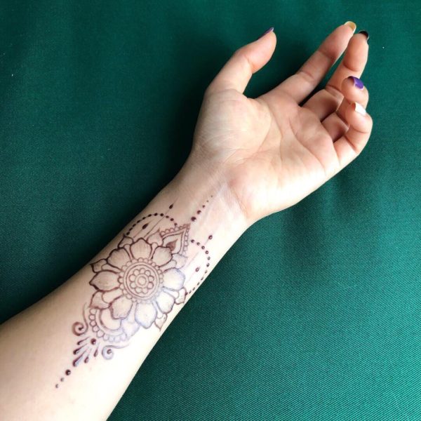 ヘナタトゥー,ヘナ