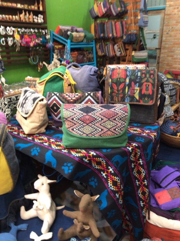 モン族市場／チェンマイ