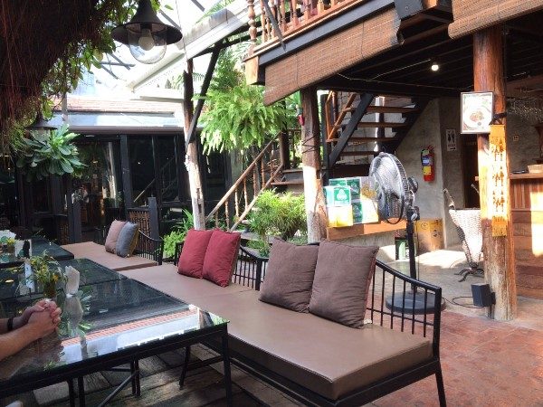 サンデーマーケット