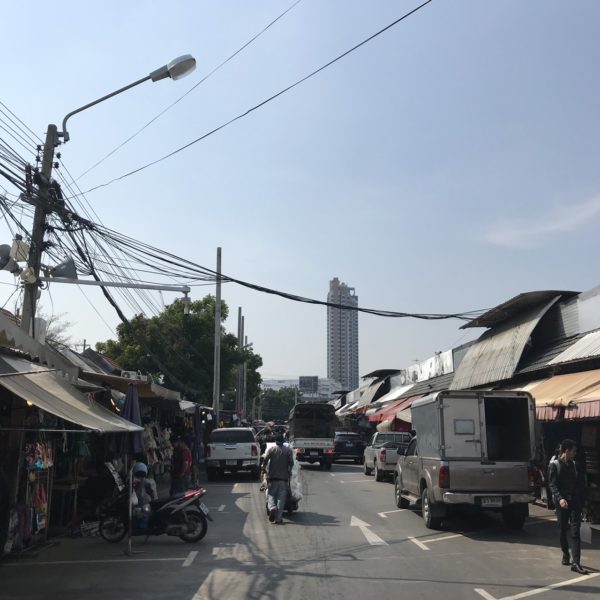 チャトチャック・ウィークエンド・マーケッ