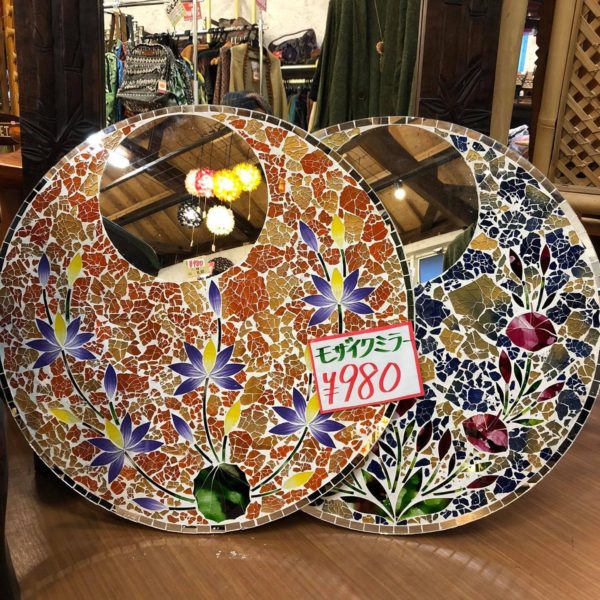 モザイクガラスのミラー