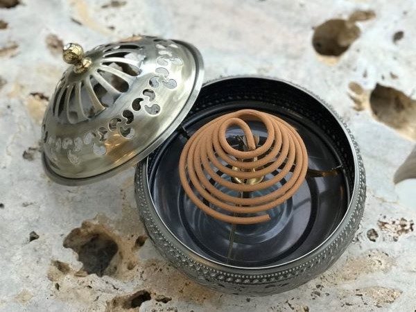 お香立て,蓋ありタイプ