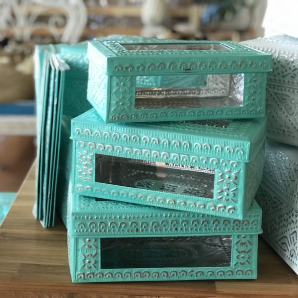 見える収納　アルミ小物入れ