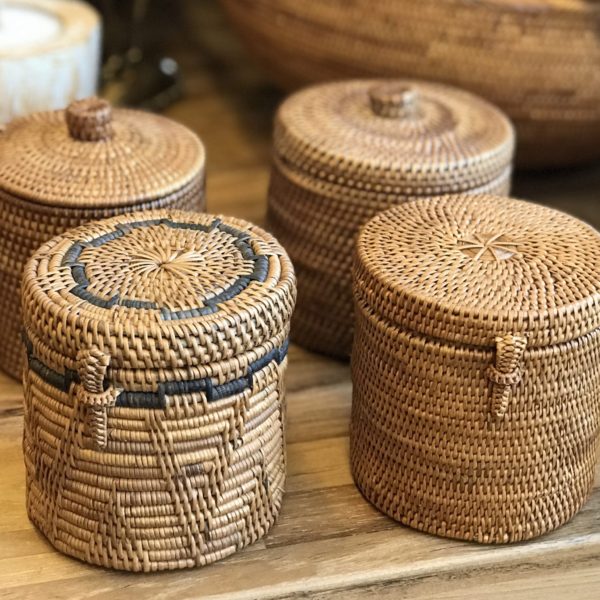 アタ　蓋つきボックス