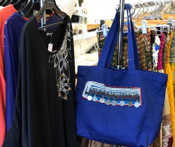 手仕事のバッグ