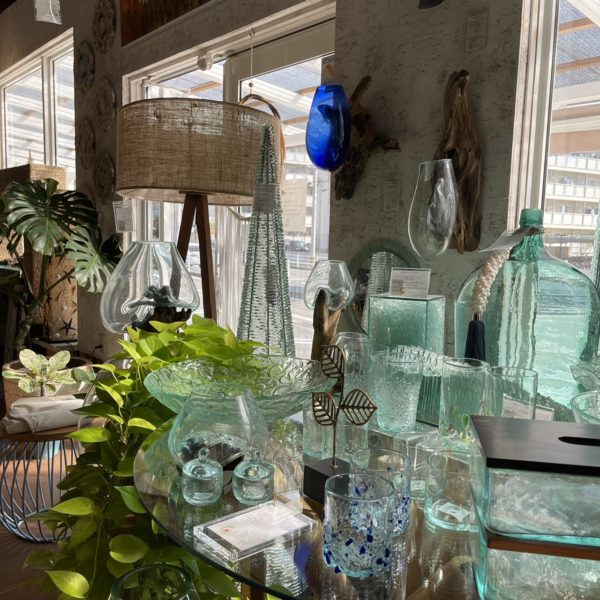 バリガラス　バリ島ガラス製品