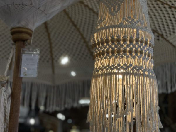 マクラメ　ペンダントライト