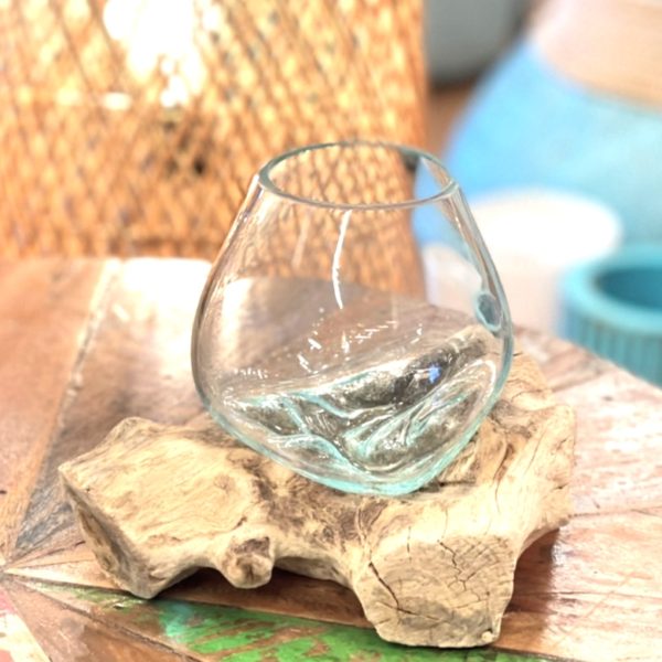 ガラスのフラワーベース