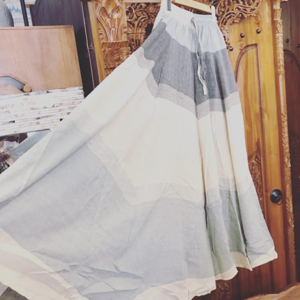 ネパール雑貨　オリジナルスカート