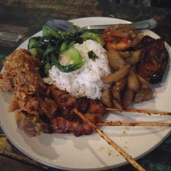 バリ島仕入れ　チャングー