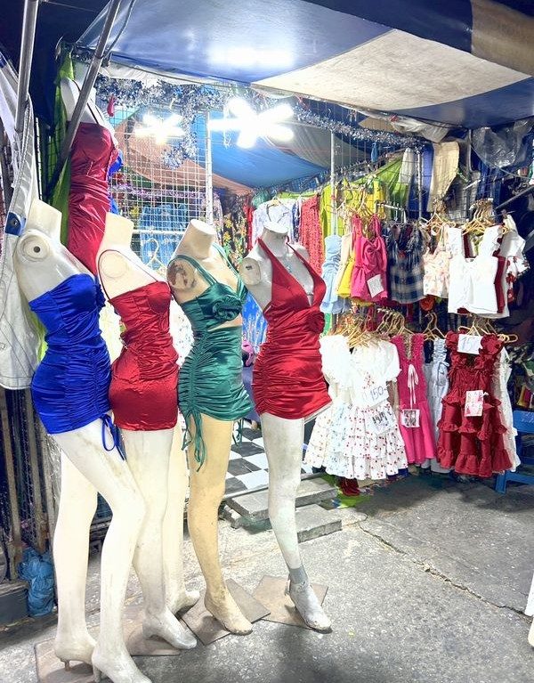 バンコク ホワイクワインマーケット