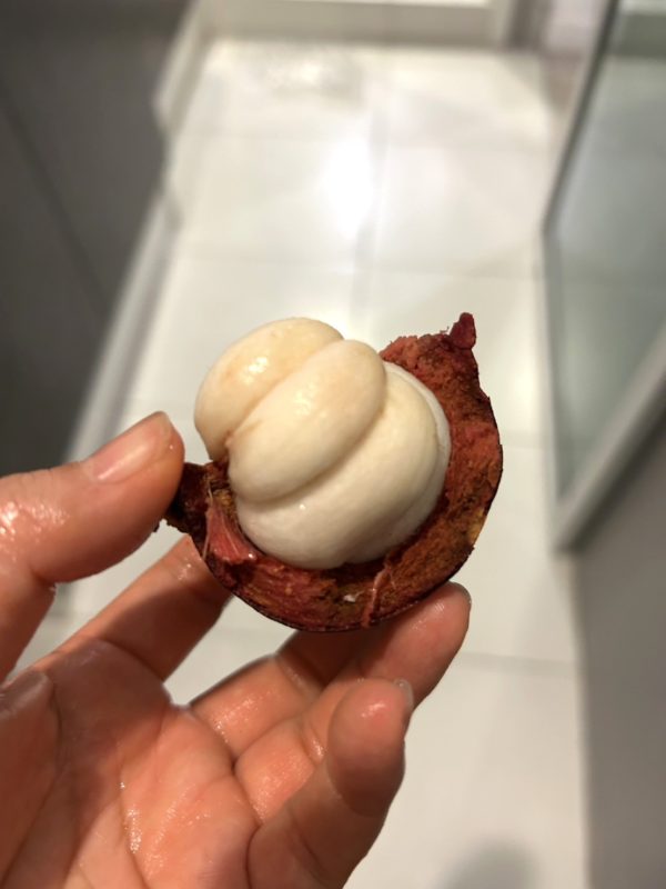 ホワイクワインマーケット マンゴスチン