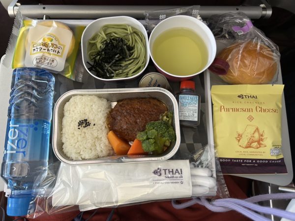 タイ航空　機内食　　仕入れ