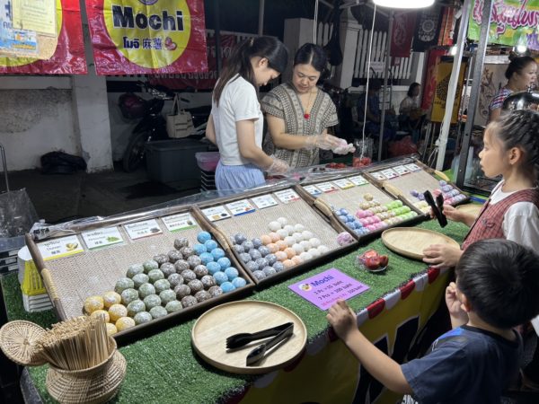 チェンマイ サタデーナイトマーケット