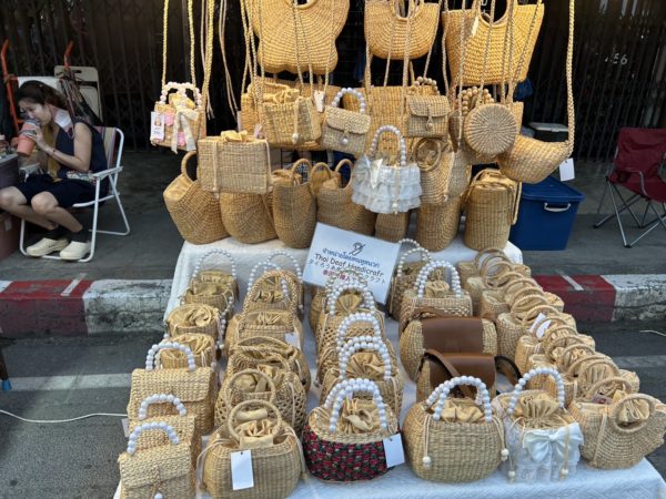 チェンマイ サタデーナイトマーケット