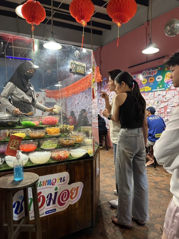 タイのスイーツ・カノムワーン屋さん