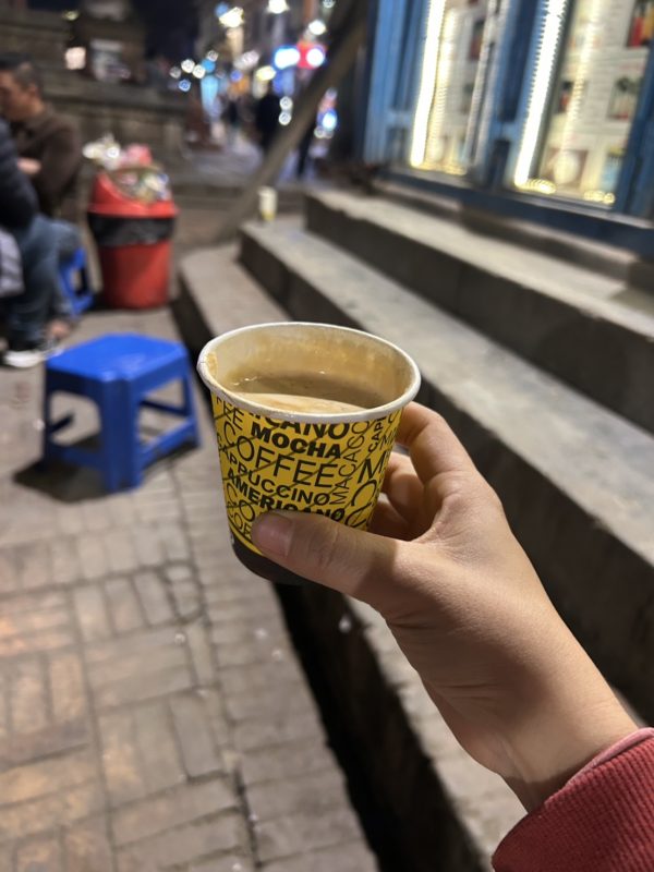 ダルバール広場のコーヒーショップ