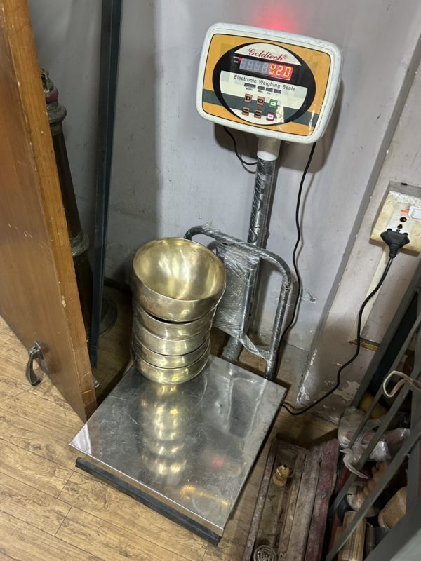 シンギングボウル　サンタ・ラトナ・シャキア