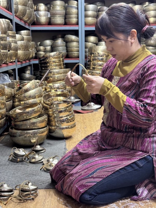 シンギングボウル　サンタ・ラトナ・シャキア