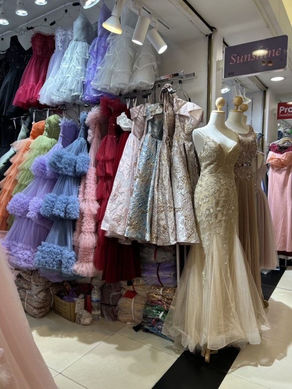 プラトゥナムファッションビル