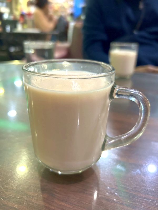 シェルパチャイ　チベット料理　チャイ