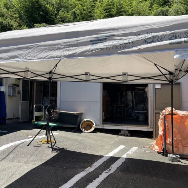 コンテナ　バリ島からコンテナ入荷