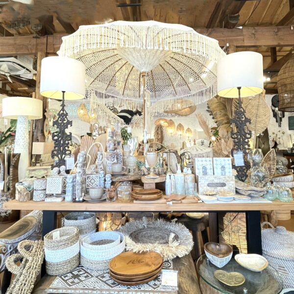 アジアンインテリア　定休日