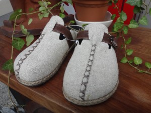 モン族、ナガ族、アカ族のサボ