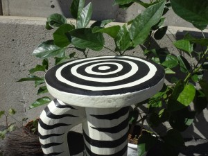 木彫りのシマウマ(中)