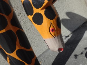 木彫りのキリン(大)