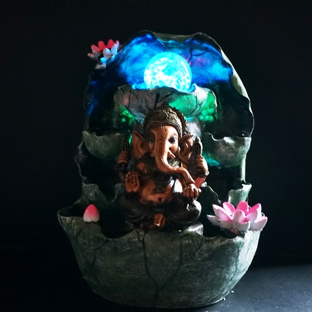 ガネーシャ／ウォーターファウンテン