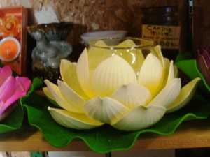 ロータス　キャンドルホルダー