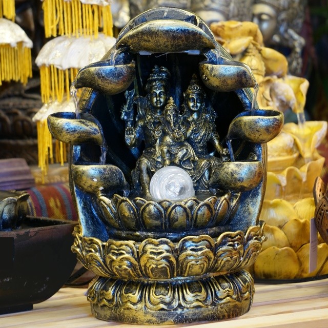 ガネーシャ・シヴァ・パールバティ／ウォーターファウンテン