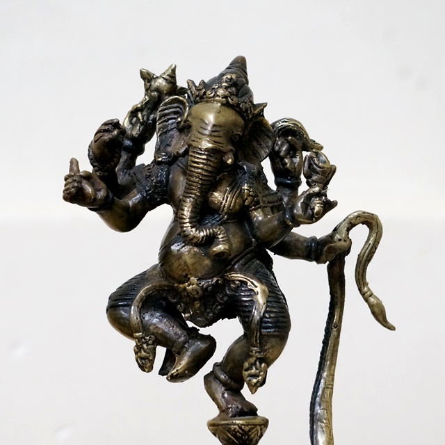 ガネーシャ神像